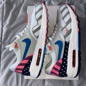 Para Air Max Men’s Size 10 Like New